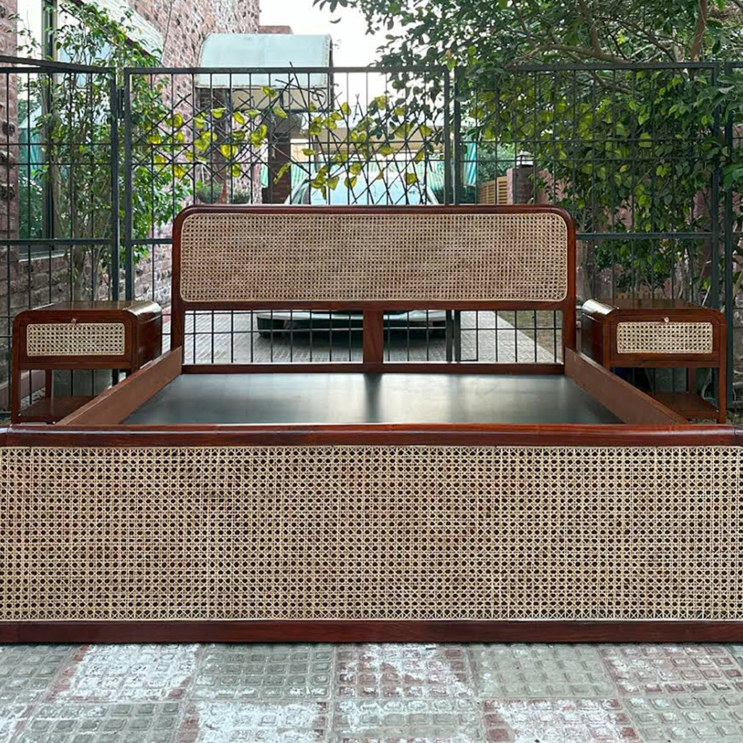 Chandigarh Bed