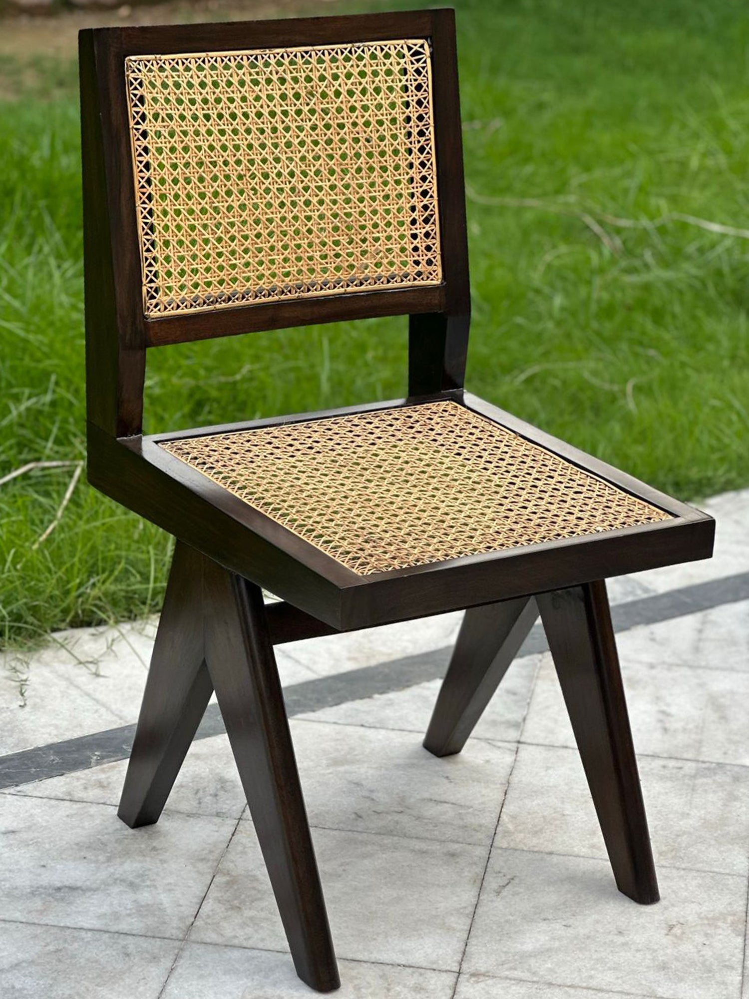 Armless Chandigarh Scissor Chair