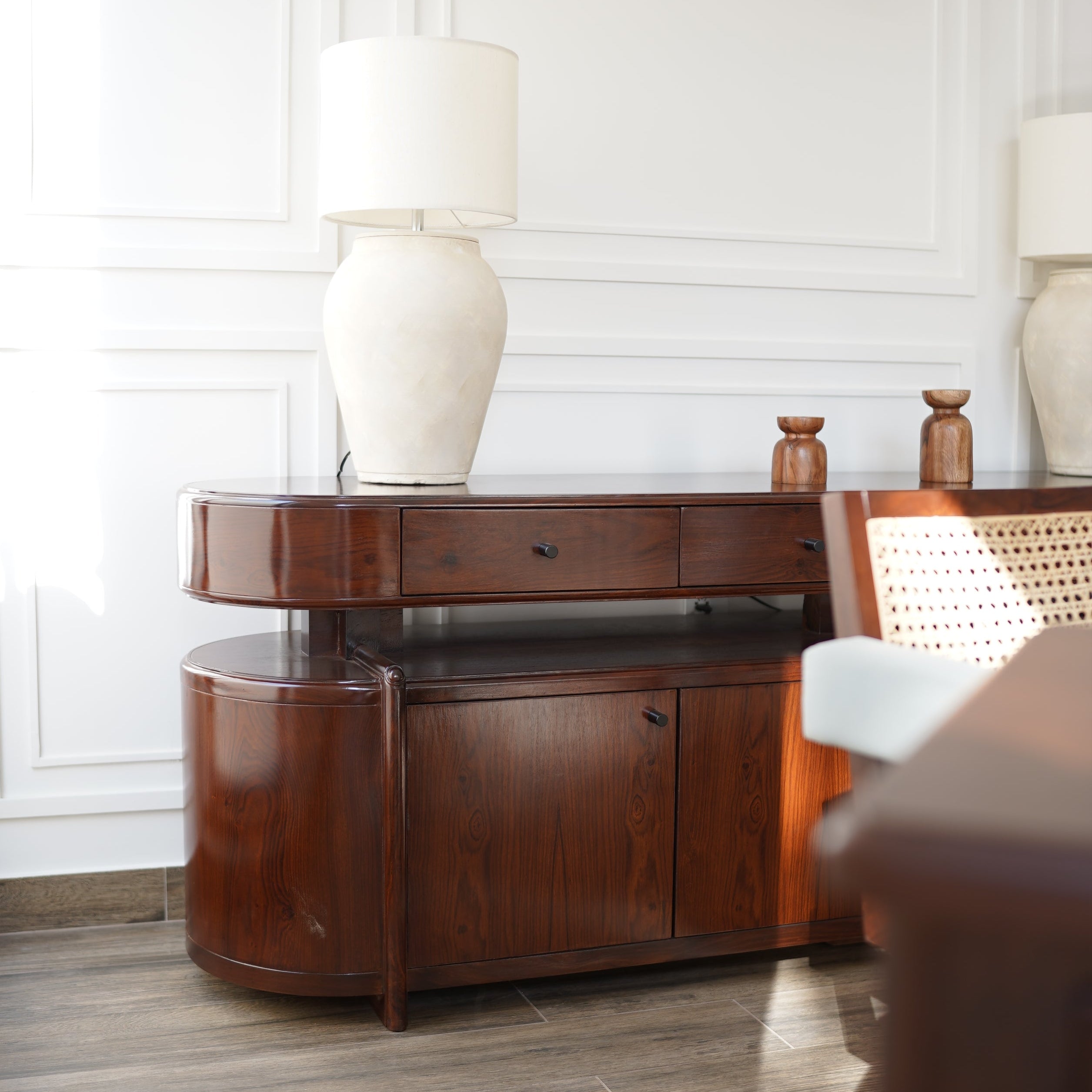 THE FLOATING DRAWER CONSOLE