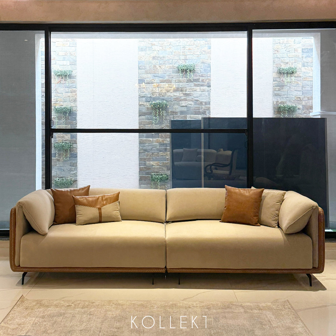 THE JULIUS SOFA