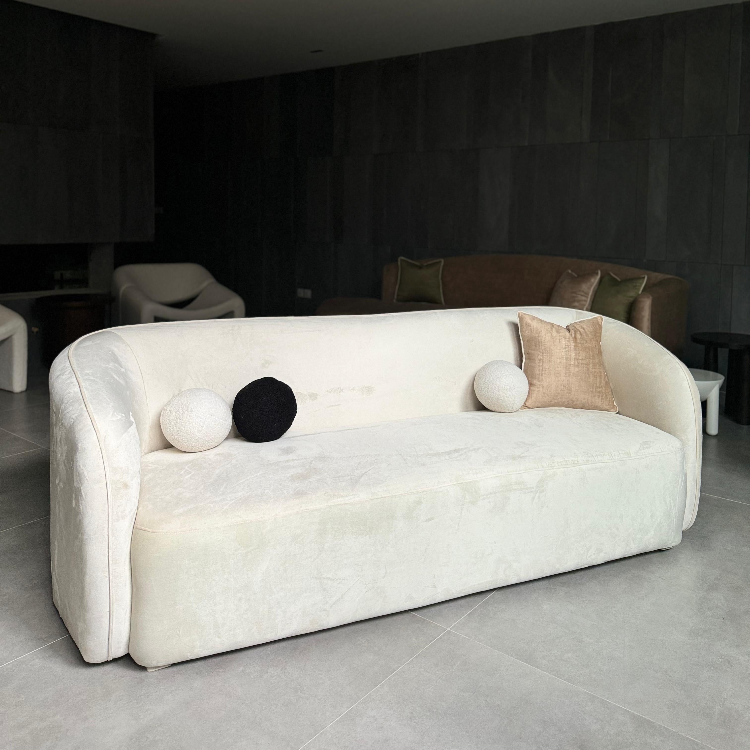 THE NORDIC SOFA